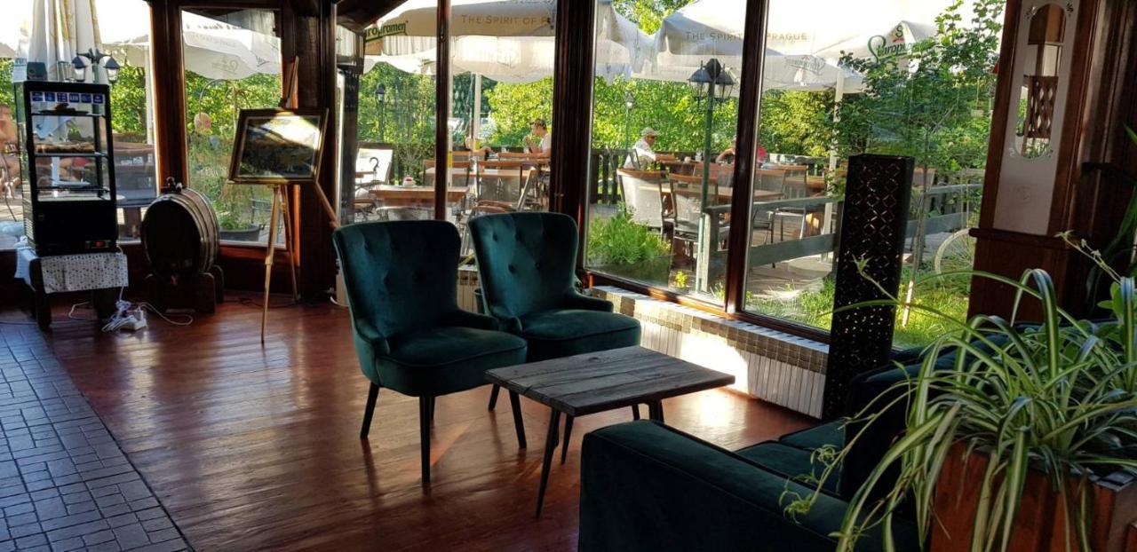 Rooms Brig Duga Resa Kültér fotó